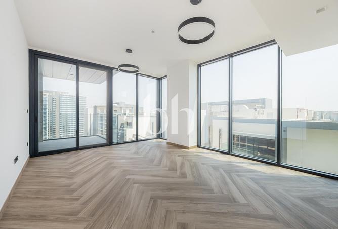 Brand New | Pool View | Appliances Included photo 3