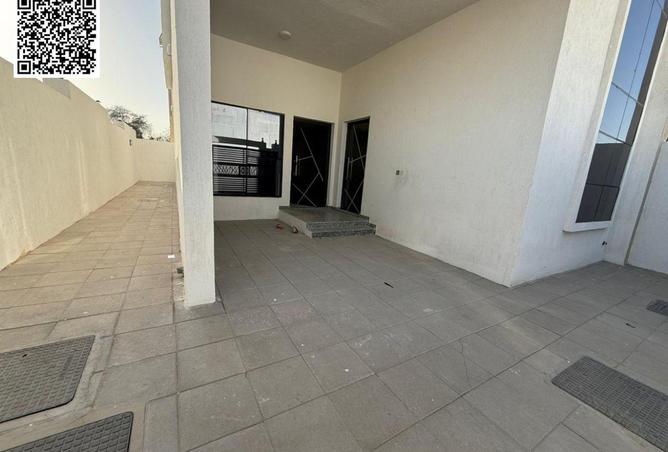 56138642 - Property Main Image