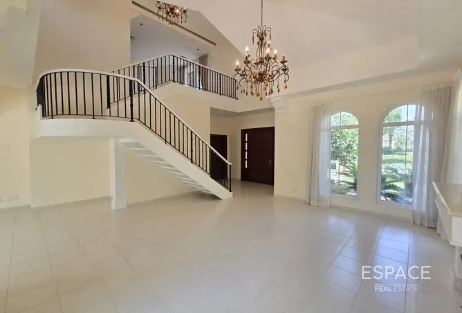 141926244 - Property Image 3