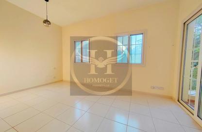 Villa - 2 Bedrooms - 3 Bathrooms for rent in Springs 11 - The Springs - Dubai