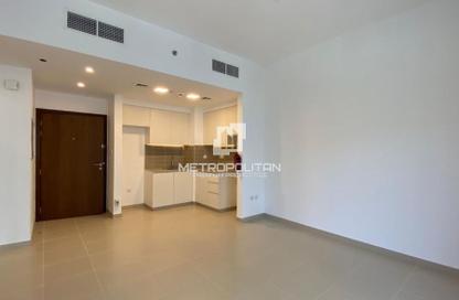 Apartment - 1 - 2 for sale in Hayat Boulevard 1B - Hayat Boulevard 1 - Hayat Boulevard - Town Square - Dubai