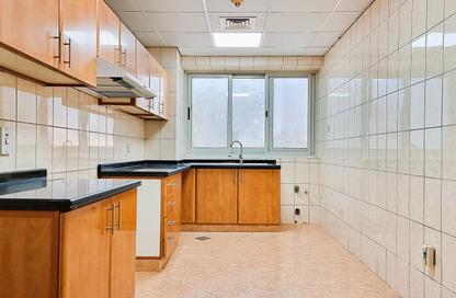Apartment - 2 Bedrooms - 2 Bathrooms for rent in Hor Al Anz - Deira - Dubai