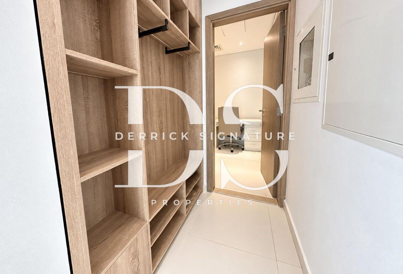 4BR Townhouse | Private Rooftop Pool | Furnished photo 13
