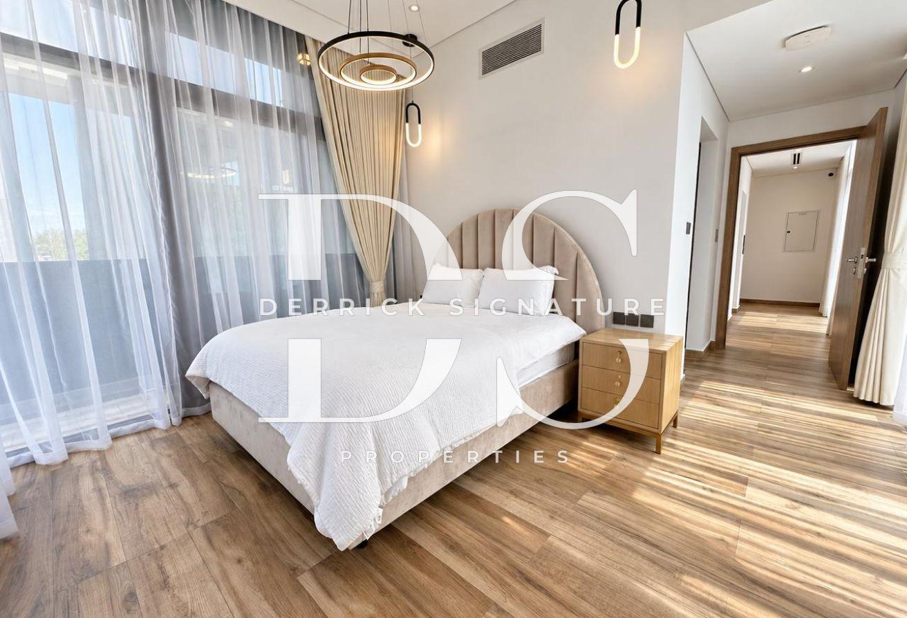 4BR Townhouse | Private Rooftop Pool | Furnished photo 19