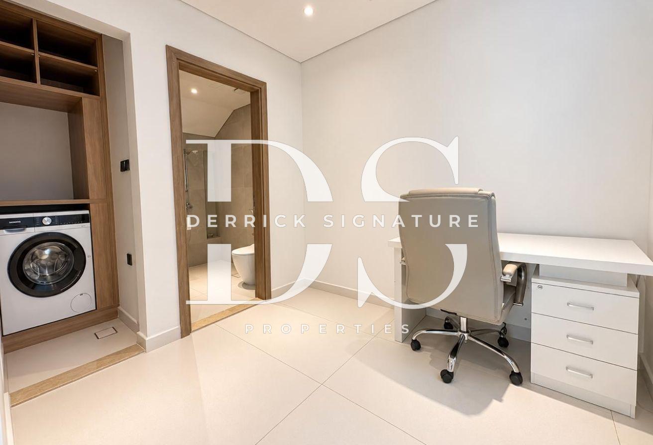 4BR Townhouse | Private Rooftop Pool | Furnished photo 14