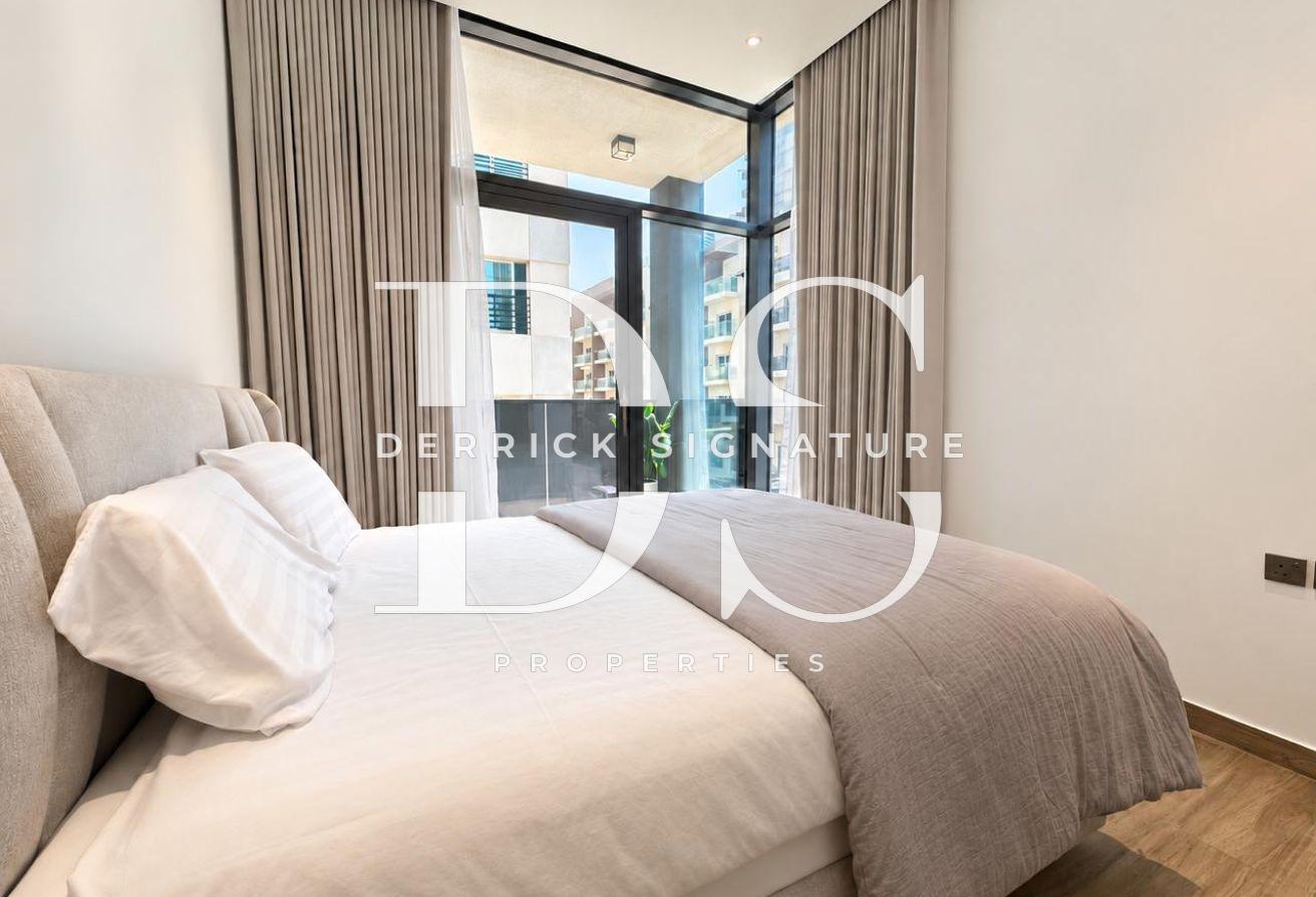 4BR Townhouse | Private Rooftop Pool | Furnished photo 28