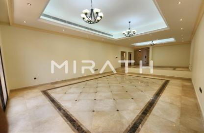 Villa - 4 - 5 for rent in Jumeirah 1 Villas - Jumeirah 1 - Jumeirah - Dubai Villa - 4 - 5 for rent in Jumeirah 1 Villas - Jumeirah 1 - Jumeirah - Dubai