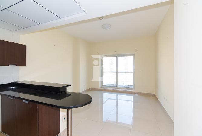 Upcoming Unfurnished Studio / Open Community View photo 3
