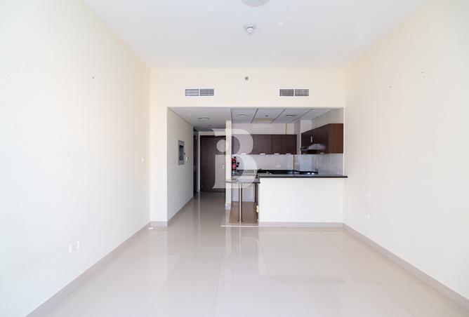 Upcoming Unfurnished Studio / Open Community View photo 2