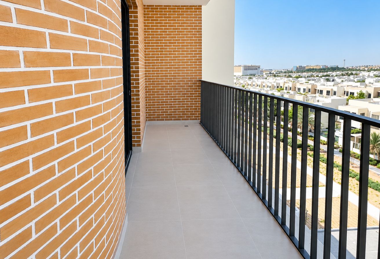 2 bedroom apartment in The Mayfair, Town Square: 13