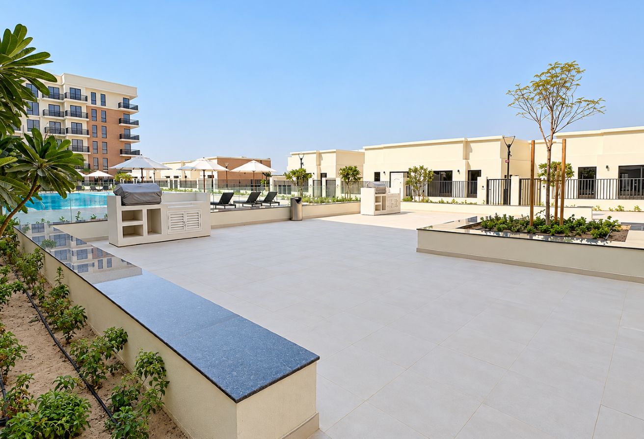 2 bedroom apartment in The Mayfair, Town Square: 16