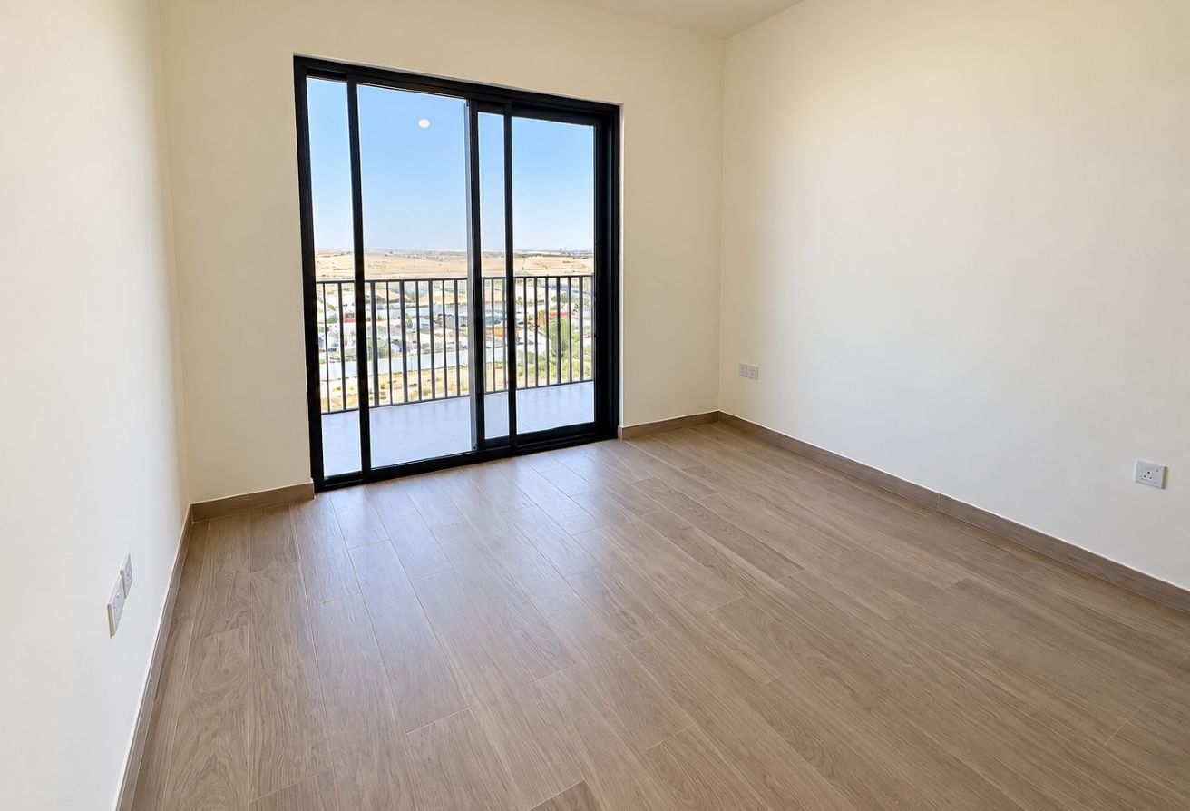 2 bedroom apartment in The Mayfair, Town Square: 7