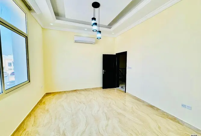 145544098 - Property Image 3