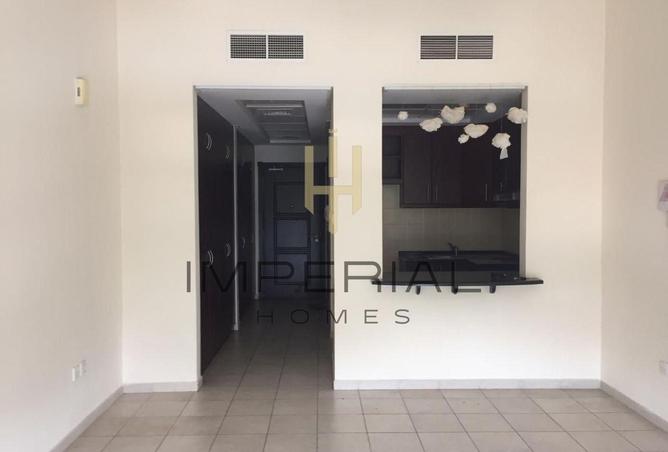 107309801 - Property Image 3