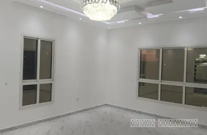 فيلا - 4 غرف نوم - 6 حمامات للايجار في الحليو 1 - الحليو - عجمان