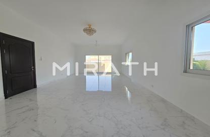 Villa - 4 Bedrooms - 4 Bathrooms for rent in Jumeirah 2 Villas - Jumeirah 2 - Jumeirah - Dubai