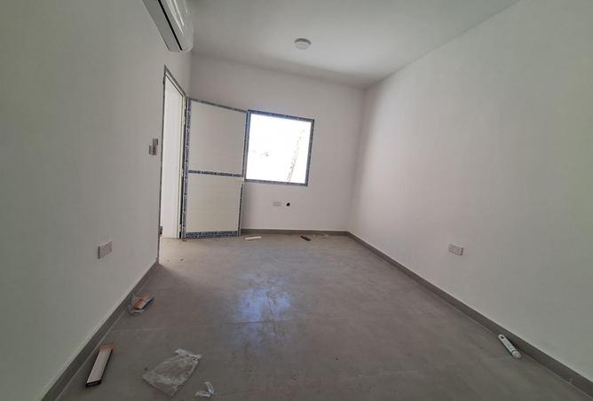 87043740 - صورة العقار 2