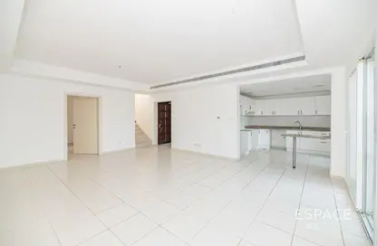 Villa - 3 Bedrooms - 3 Bathrooms for rent in Springs 2 - The Springs - Dubai