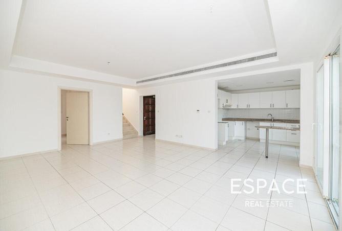 82348878 - Property Image 2