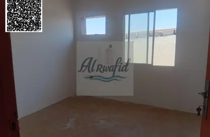 Labor Camp - Studio - 7+ Bathrooms for rent in Al Jurf Industrial 1 - Al Jurf Industrial - Ajman Labor Camp - Studio - 7+ Bathrooms for rent in Al Jurf Industrial 1 - Al Jurf Industrial - Ajman