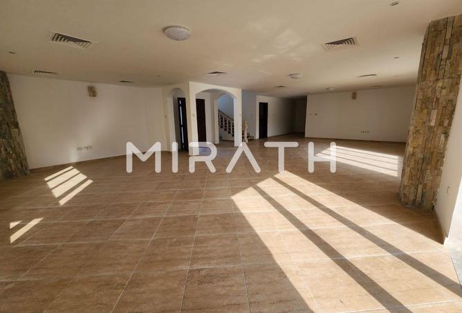 73863098 - صورة العقار 3