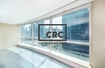 مكتب - غرفة نوم للايجار في برج بلو باي - الخليج التجاري - دبي