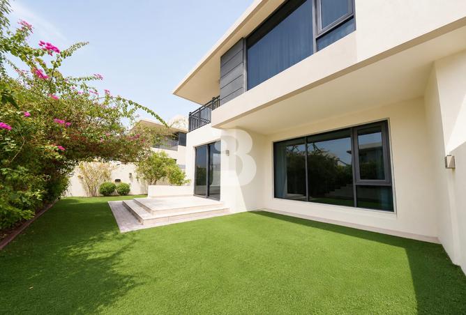 141916940 - Property Main Image