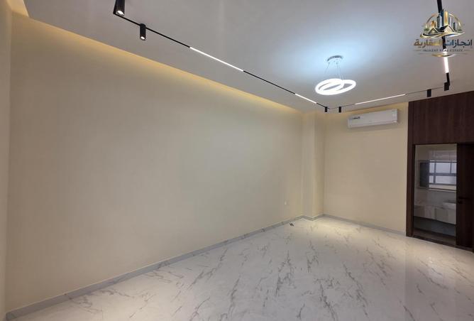 75401911 - Property Image 3