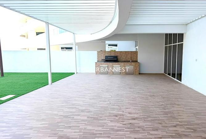 97835814 - Property Image 3