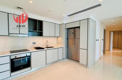 Apartment - 2 Bedrooms - 2 Bathrooms for rent in Sunrise Bay Tower 2 - Sunrise Bay - Emaar Beachfront - Dubai Harbour - Dubai