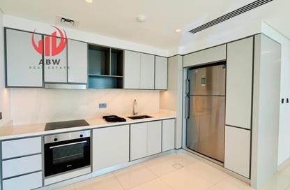 Apartment - 2 Bedrooms - 2 Bathrooms for rent in Sunrise Bay Tower 2 - Sunrise Bay - Emaar Beachfront - Dubai Harbour - Dubai