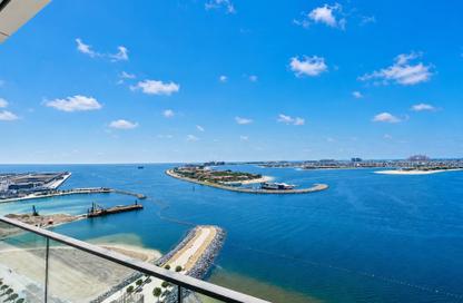 Apartment - 2 Bedrooms - 2 Bathrooms for rent in Beach Vista Tower 1 - Beach Vista - Emaar Beachfront - Dubai Harbour - Dubai