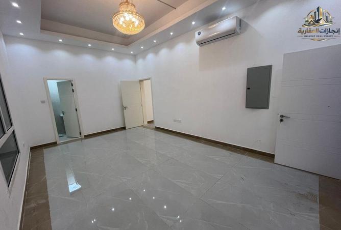 75401674 - Property Image 2