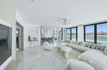 Villa - 6 Bedrooms - 7 Bathrooms for rent in Garden Homes Frond L - Garden Homes - Palm Jumeirah - Dubai