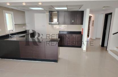 Villa - 4 Bedrooms - 5 Bathrooms for rent in Arabian Style - Al Reef Villas - Al Reef - Abu Dhabi