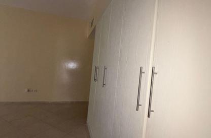Apartment - 3 Bedrooms - 4 Bathrooms for rent in Al Khan Corniche - Al Khan - Sharjah