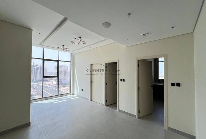 121984009 - Property Image 2