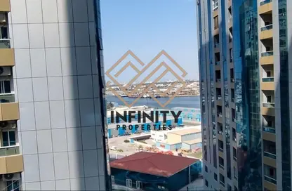 شقة - غرفة نوم - 2 حمامات للايجار في أورينت تاور 2 - أورينت تاور - البستان - عجمان