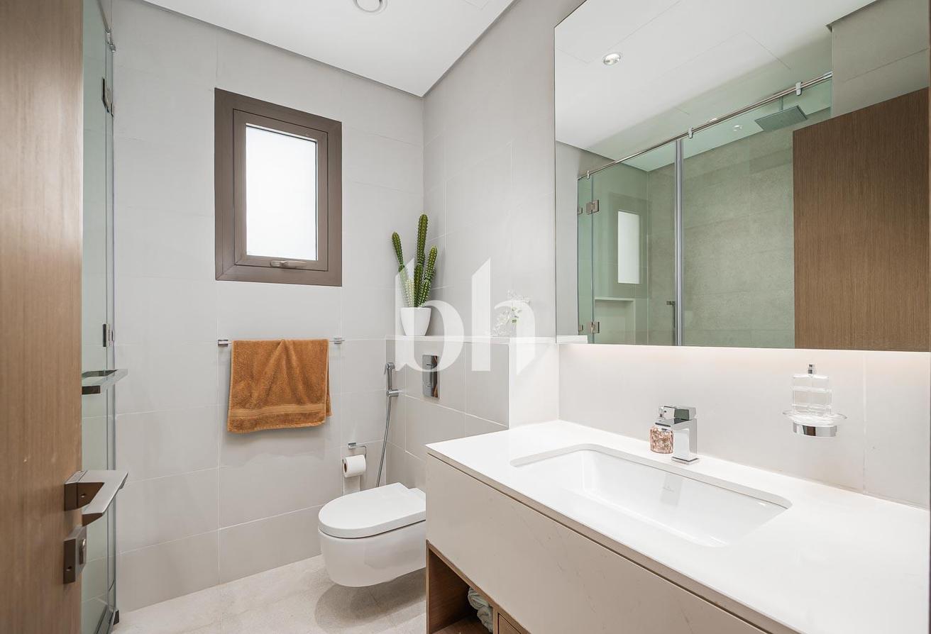 Serene living | Fully upgraded | Turnkey photo 19