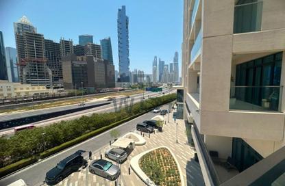 Apartment - 1 Bedroom - 2 Bathrooms for rent in Vida Residence 2 - Vida Residence - The Hills - Dubai