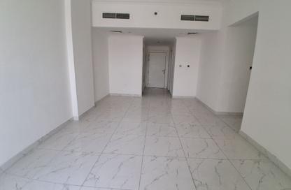 Apartment - 2 - 3 for rent in Fire Station Road - Muwaileh - Sharjah