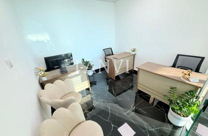 Office Space - Studio - 1 for rent in Fatima Mohammad Ahmad Bin Suleiman Building - Al Raffa - Bur Dubai - Dubai