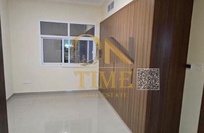 Apartment - 2 - 3 for rent in Al Jurf 3 - Al Jurf - Ajman Downtown - Ajman