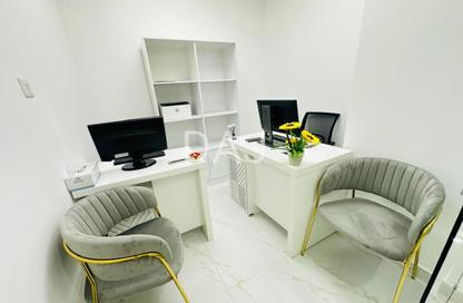 Office Space - Studio - 1 Bathroom for rent in Reem Residency - Al Karama - Dubai
