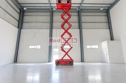 Warehouse - Studio - 1 Bathroom for rent in Dubai Investment Park 1 (DIP 1) - Dubai Investment Park (DIP) - Dubai Warehouse - Studio - 1 Bathroom for rent in Dubai Investment Park 1 (DIP 1) - Dubai Investment Park (DIP) - Dubai
