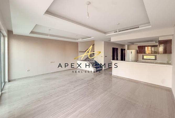 73112366 - Property Image 3