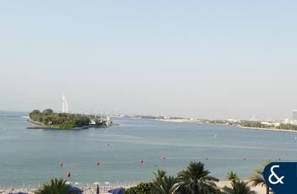 Apartment - 3 Bedrooms - 3 Bathrooms for rent in Jash Falqa - Shoreline Apartments - Palm Jumeirah - Dubai