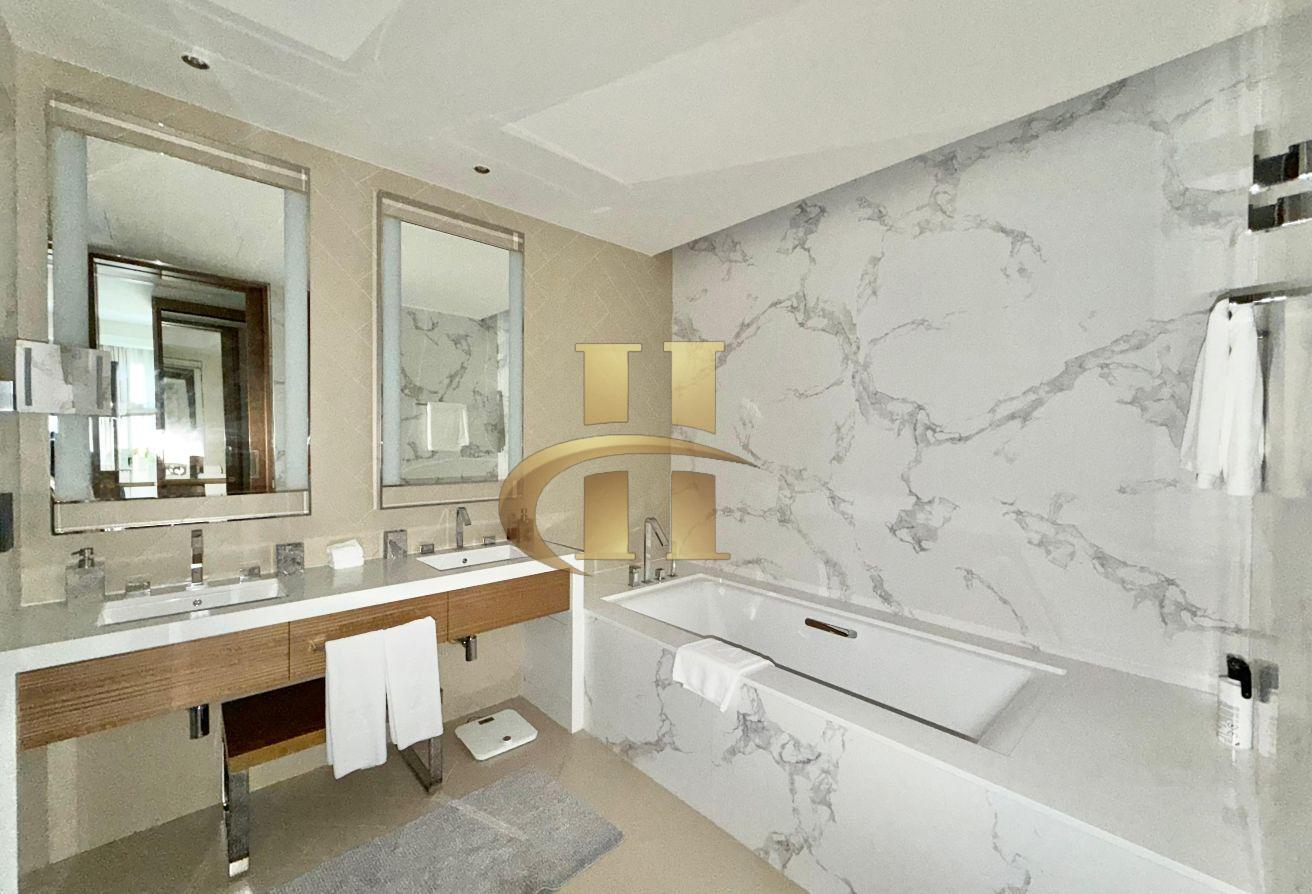 Burj Khalifa and Fountain View | Fully furnished photo 12