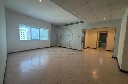 Apartment - 1 Bedroom - 1 Bathroom for rent in Al Majaz 1 - Al Majaz - Sharjah Apartment - 1 Bedroom - 1 Bathroom for rent in Al Majaz 1 - Al Majaz - Sharjah