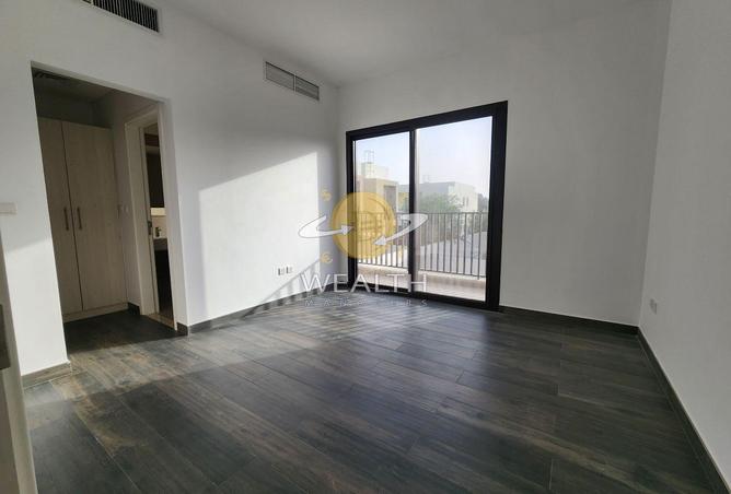 111847245 - Property Image 3